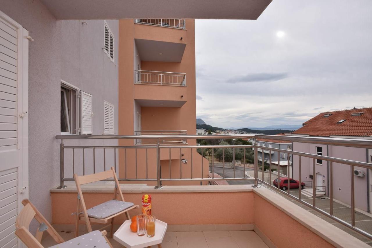 Apartment Anna A2+2 Makarska Exterior foto